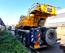 XCMG Used Truck Crane XCT130-1 Yellow Color Construction Machinery for Sale